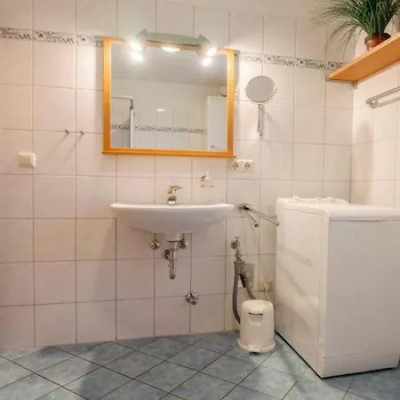 Zur Hanse 4 1 Appartement *